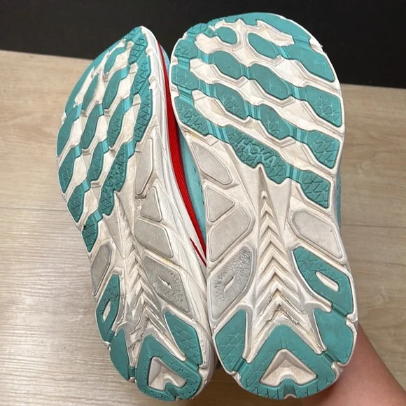 HOKA ONE ONE W CLIFTON 8 - Watercolor / Eggshell / Blue, WOMENS SIZE 8 US - Picture 11 of 11